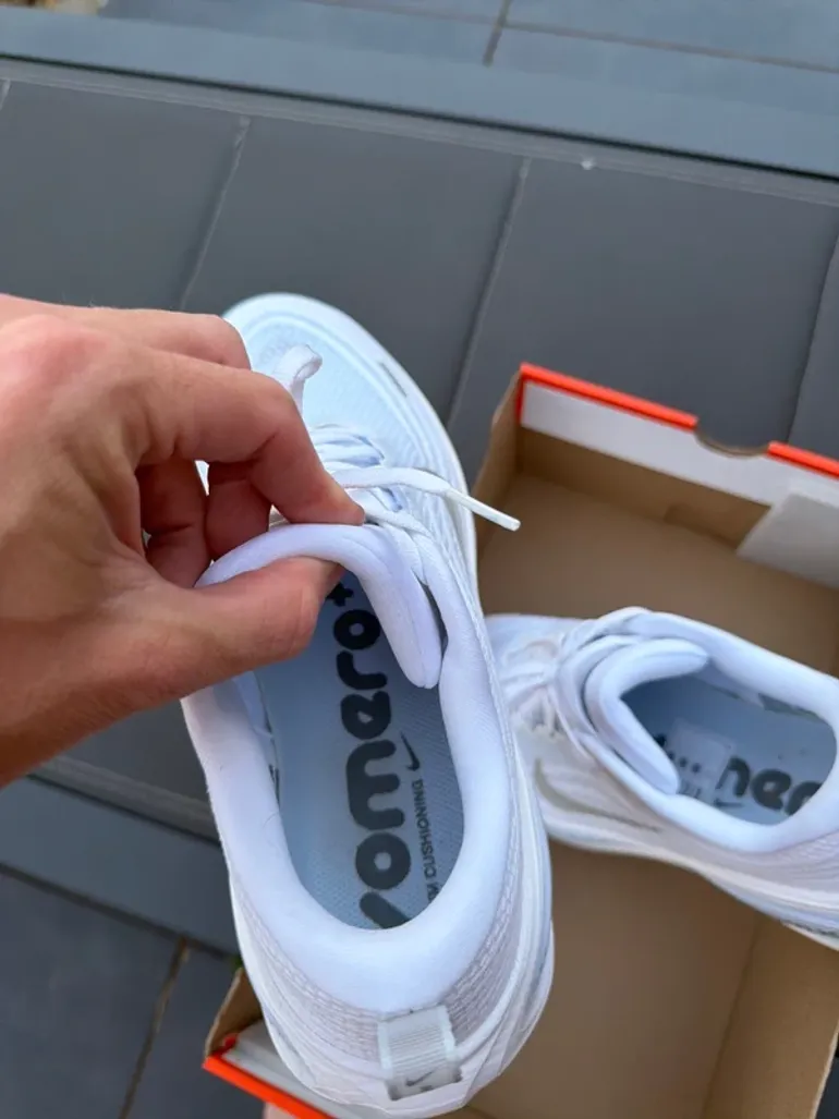 Używany Nike Vomero Plus bike — zdjęcie 6 z 6