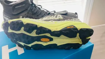 Used Hoka SPEEDGOAT 6 MID GTX bike — image 2 of 4