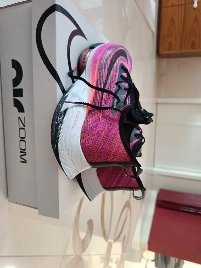 Used Scarpa Air Zoom Alphafly Next% bike — image 4 of 6