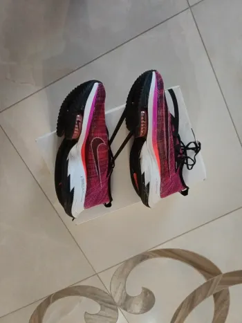 Used Scarpa Air Zoom Alphafly Next% bike — image 6 of 6