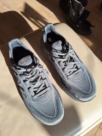 Used New Balance 1080 Running Shoes