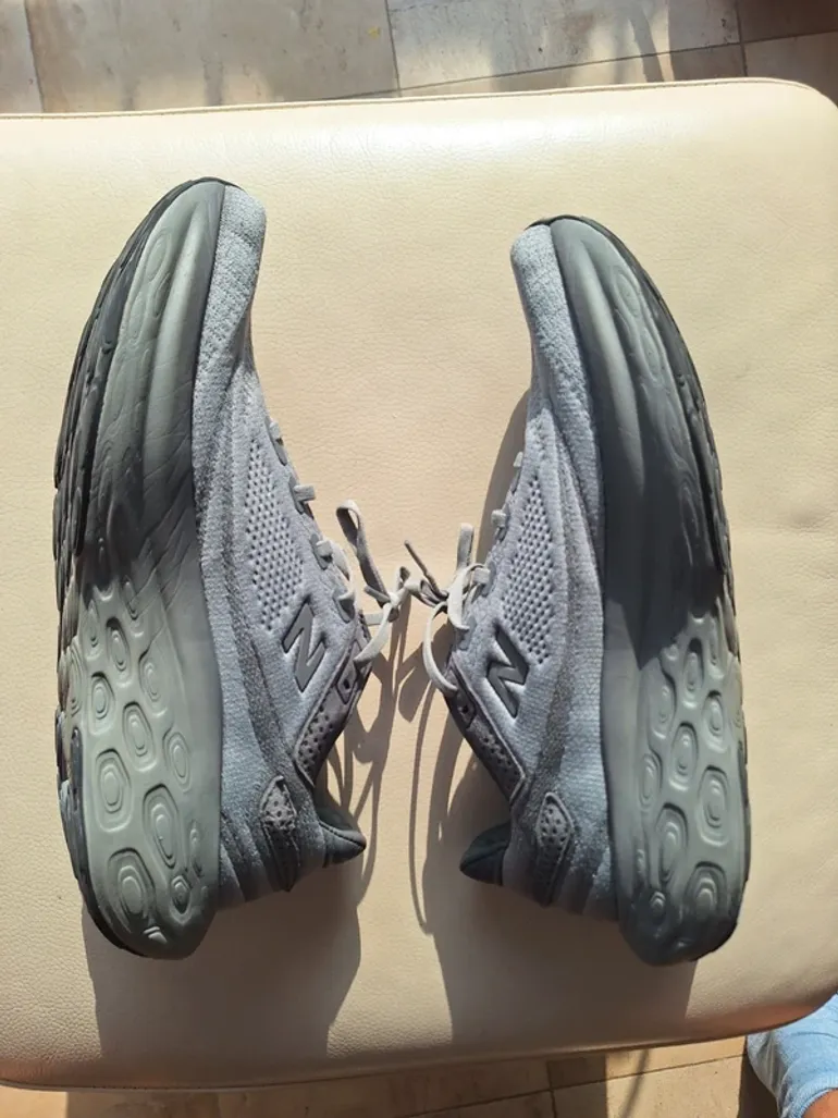 Used New Balance 1080 bike — image 3 of 5
