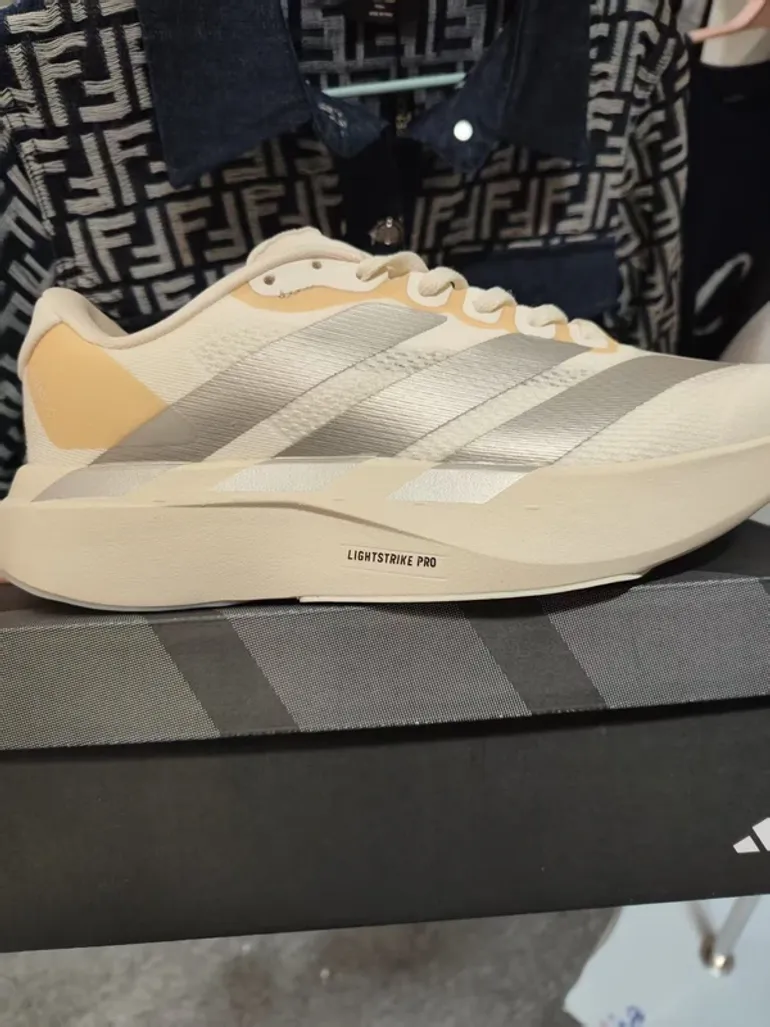Used Adidas Adizero EVO SL bike — image 3 of 6