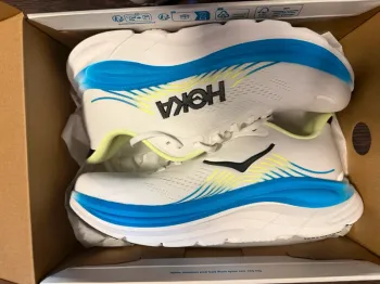 Gebrauchtes Hoka Clifton 11 Running Shoes