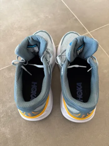 Used Hoka Bondi 9 bike — image 4 of 8