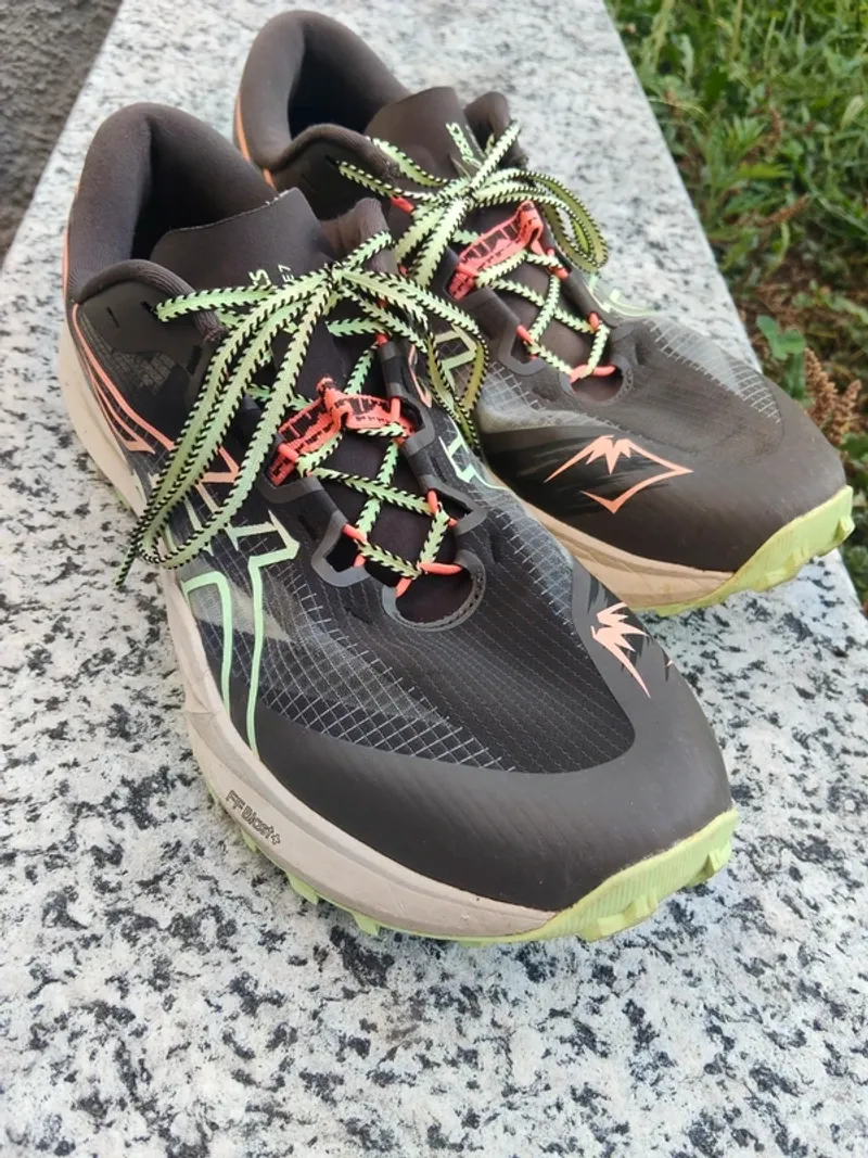 Gebrauchtes Asics Fuji Lite 7 Running Shoes