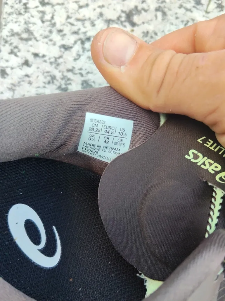 Asics Fuji Lite 7 bike usato — immagine 2 di 4