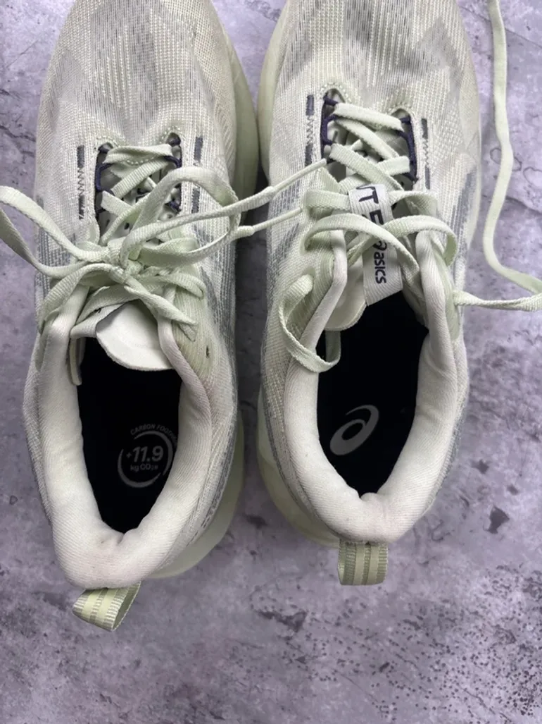 Asics Novablast 5 bike usato — immagine 10 di 13