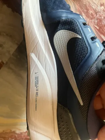 Used Nike Zoom X Vomero 16 bike — image 7 of 8