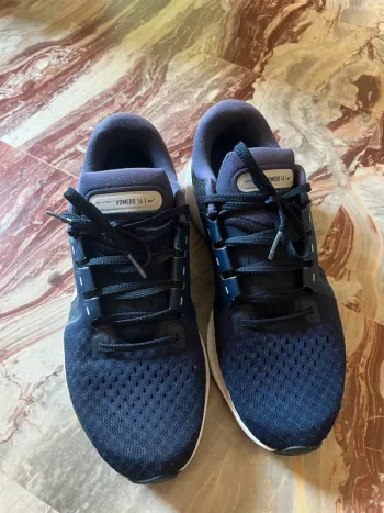 Used Nike Zoom X Vomero 16 bike — image 2 of 8