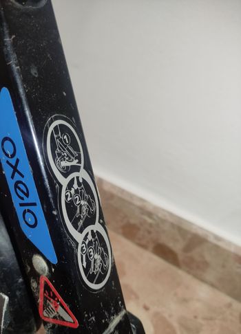 Used Oxelo Mid 7 bike — image 4 of 5