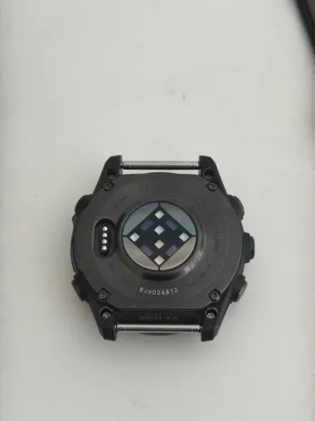 Used Garmin Fenix 8 43mm bike — image 5 of 7