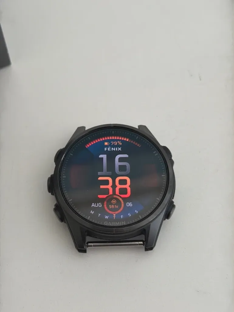 Used Garmin Fenix 8 43mm bike — image 7 of 7