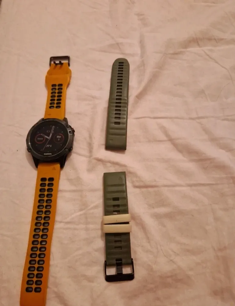 Used Garmin Fenix 5 bike — image 3 of 8