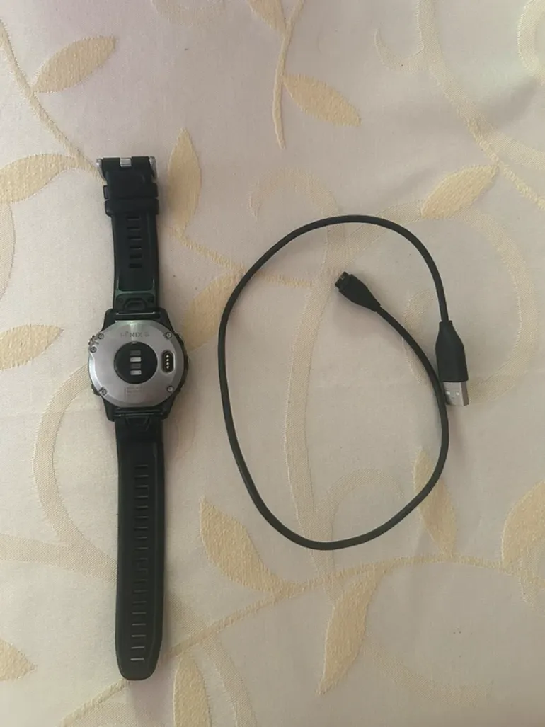 Used Garmin Fenix 6 bike — image 3 of 4