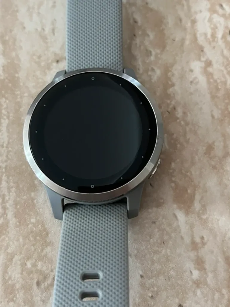 Used Garmin vivoactive 4s bike — image 2 of 4