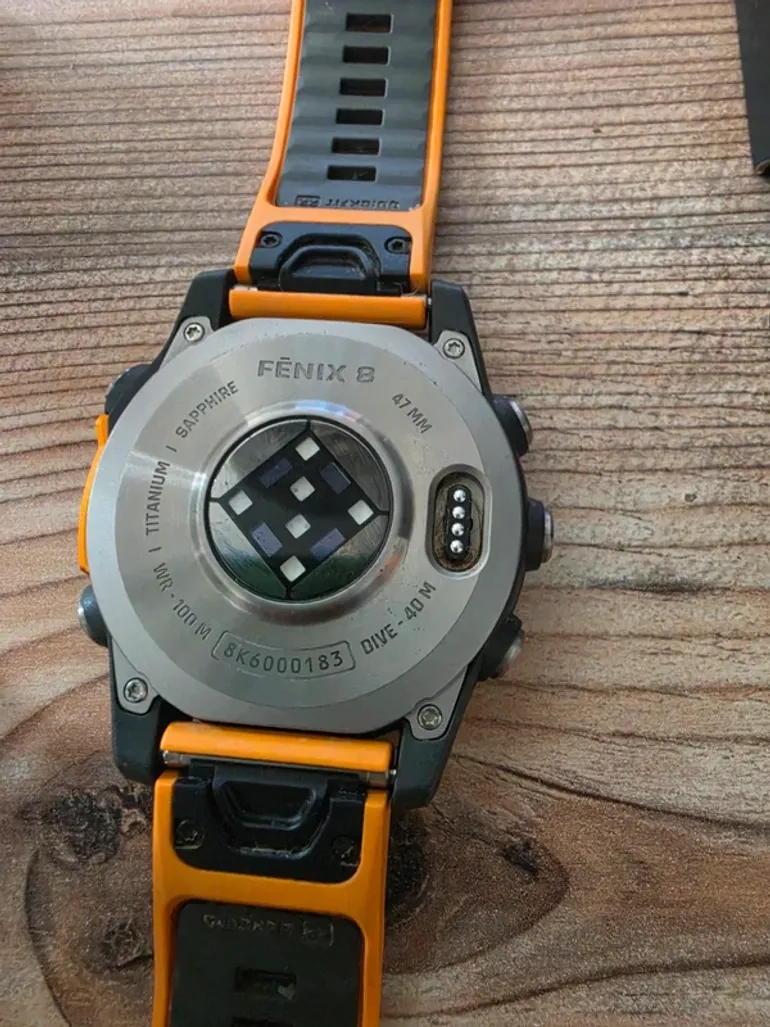 Used Garmin Fenix 8 47mm AMOLED Sapphire bike — image 4 of 8