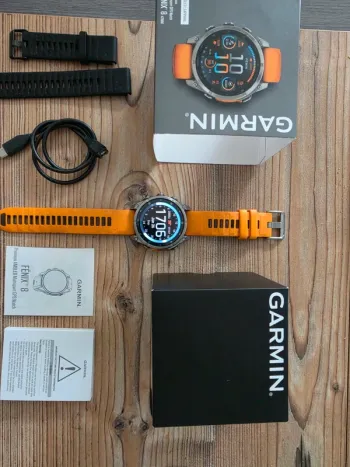Used Garmin Fenix 8 47mm AMOLED Sapphire bike — image 5 of 8
