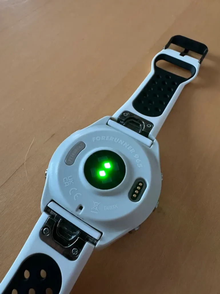 Used Garmin Forerunner 965 bike — image 3 of 4