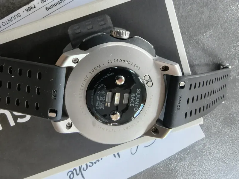 Tweedehands Suunto Race Titanium Charcoal Electronics