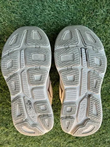 Used Hoka Bondi 9 bike — image 10 of 10