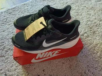 Tweedehands Pegasus Air Zoom 41 Running Shoes