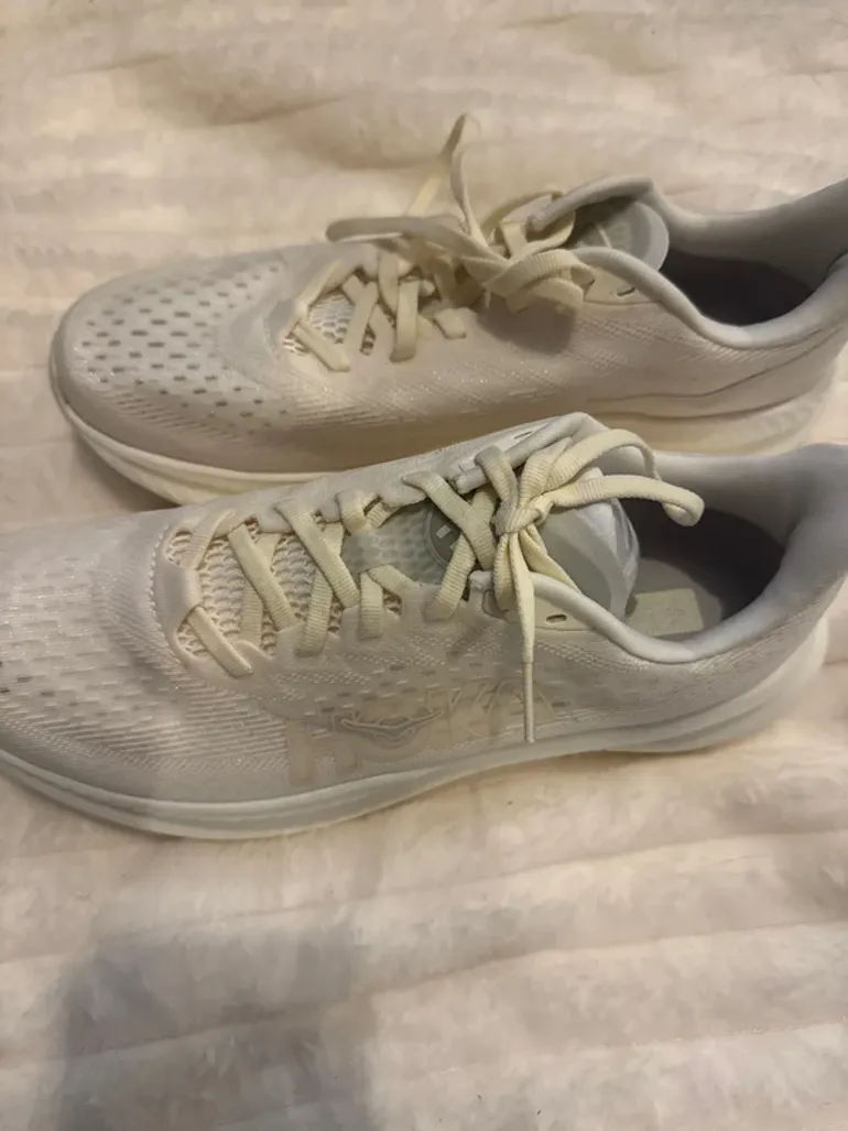 Käytetty Hoka Laufschuhe bike — kuva 2 / 3