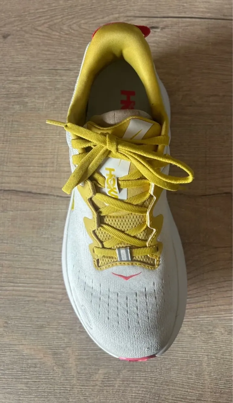 Used Hoka Gaviota 6 bike — image 2 of 8