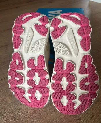 Used Hoka Gaviota 6 bike — image 6 of 8