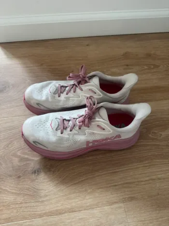 Used Hoka Clifton 10 bike — image 3 of 10
