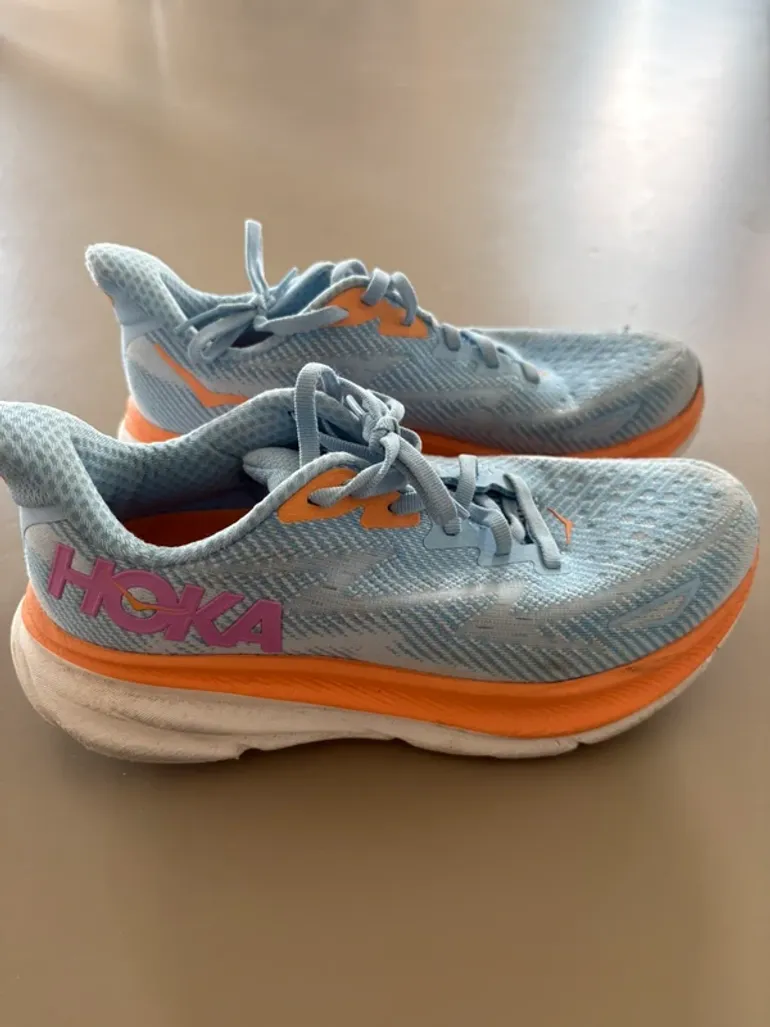 Used Hoka hardloopschoenen bike — image 2 of 6