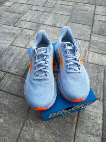 Used Brooks Ghost 17 Running Shoes