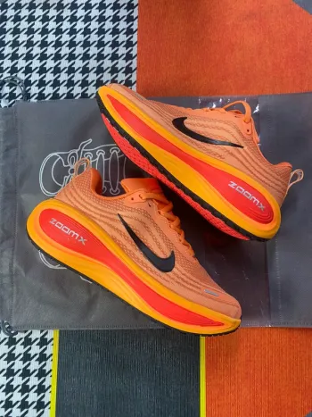Used Nike Sneakers Running Shoes