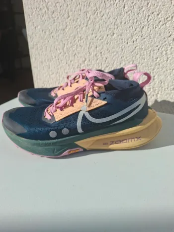 Tweedehands Nike Ultrafly Trail ZoomX bike — afbeelding 2 van 7