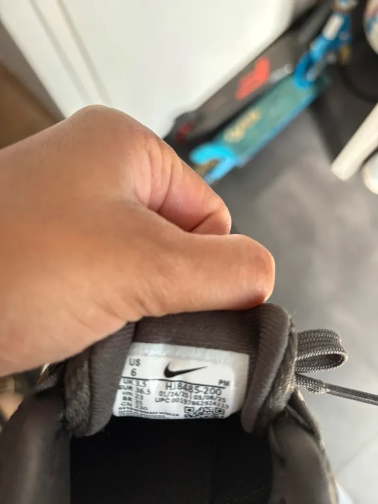 Used Nike Revolution 8 bike — image 4 of 5