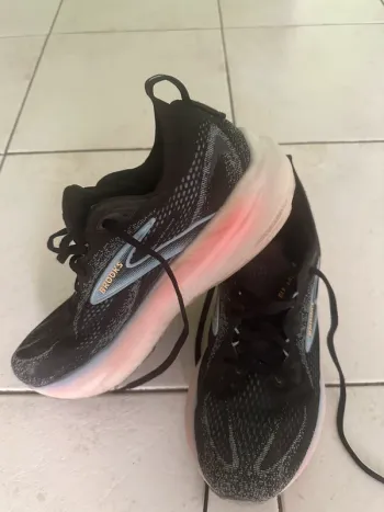 Używany Brooks Glycerine 22 Running Shoes