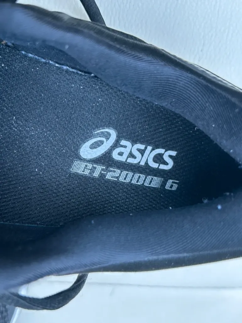 Used Asics GT-2000 bike — image 6 of 12