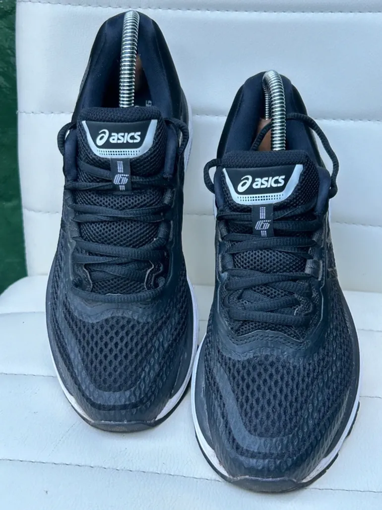 Used Asics GT-2000 bike — image 2 of 12