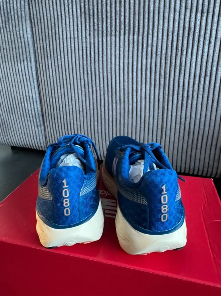 New Balance Running Shoes bike usato — immagine 5 di 10