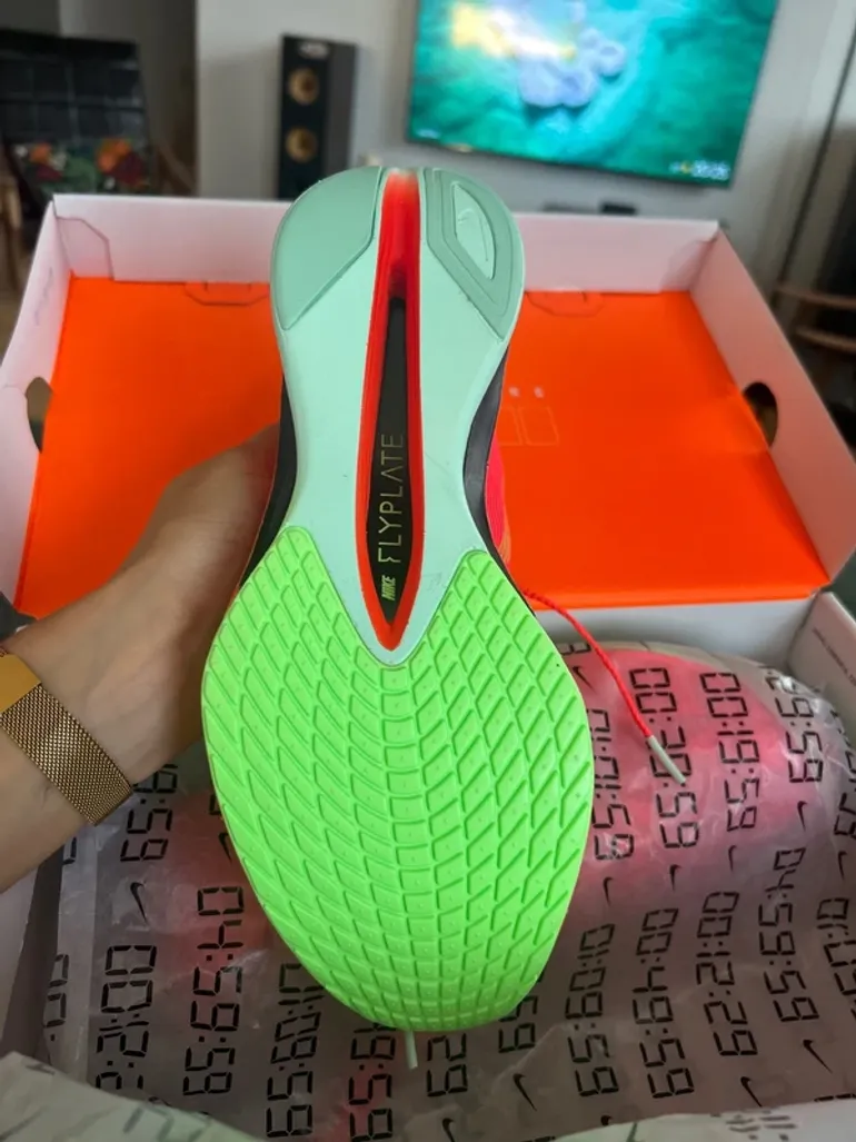 Used Nike Zoom X Vaporfly bike — image 7 of 7