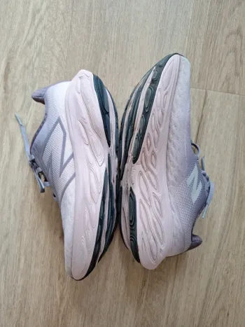 Used New Balance Fresh Foam 1080 bike — image 3 of 8