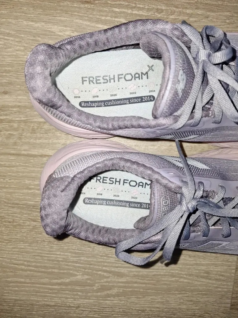 Used New Balance Fresh Foam 1080 bike — image 7 of 8