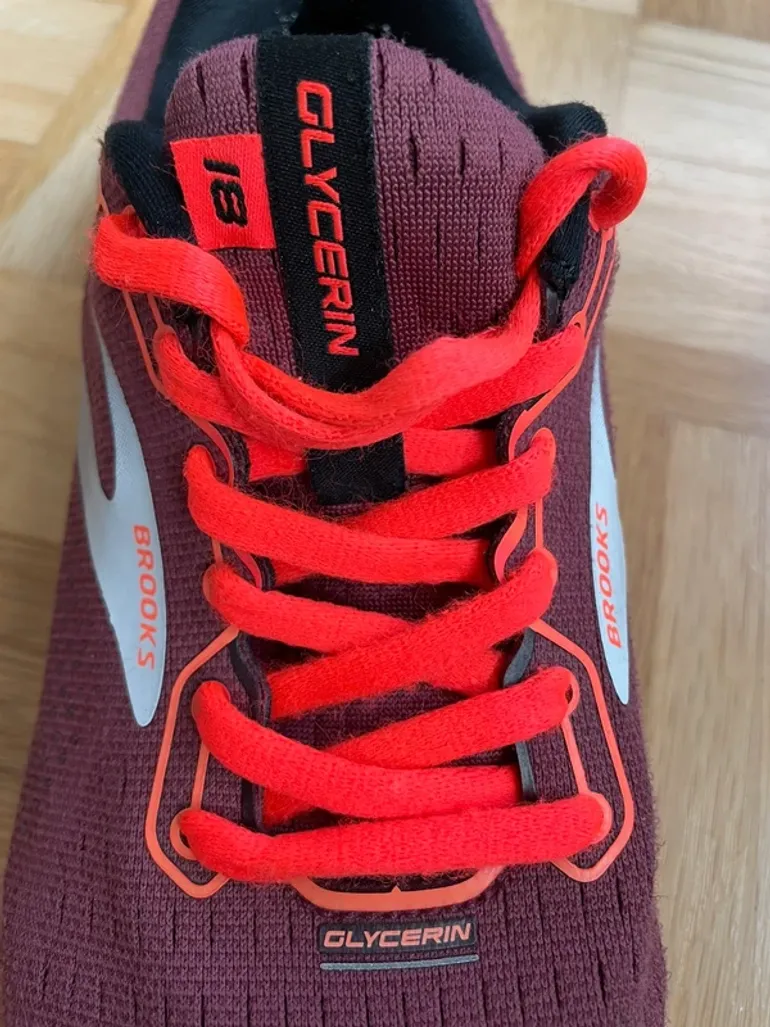 Used Brooks Glycerin 18 bike — image 9 of 11