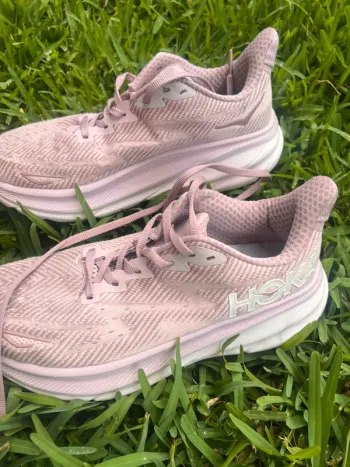 Hoka Clifton 9 bike d'occasion — image 4 sur 5