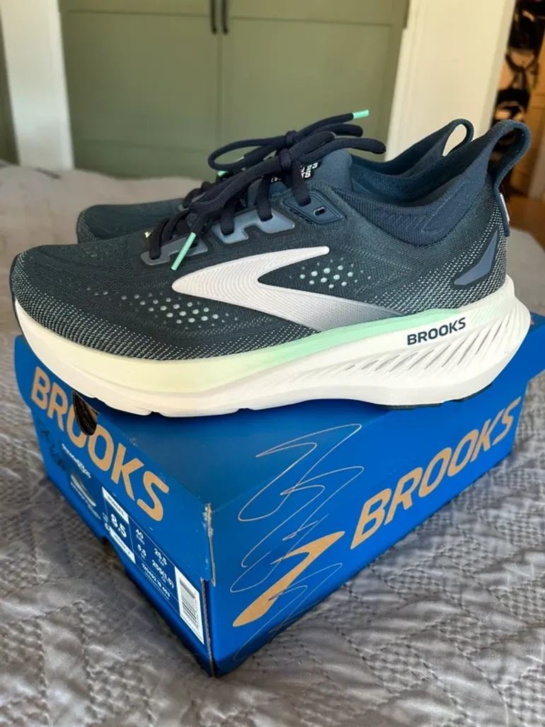 Used Brooks Glycerin GTS 23 bike — image 4 of 13