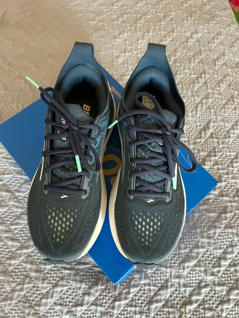 Used Brooks Glycerin GTS 23 bike — image 5 of 13
