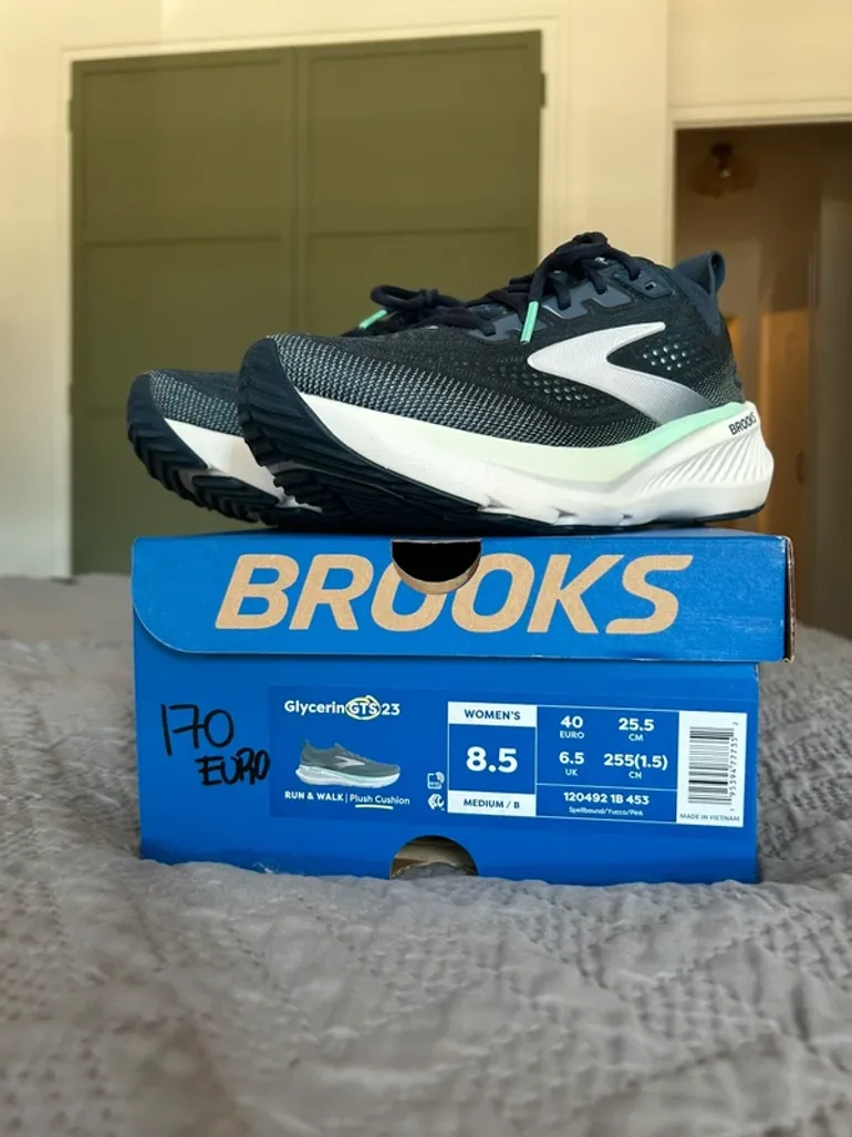 Used Brooks Glycerin GTS 23 bike — image 3 of 13