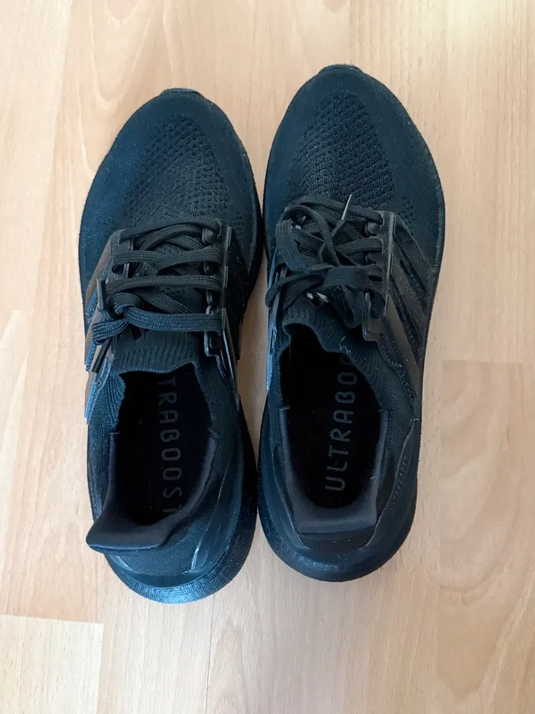 Adidas Ultraboost 5 bike d'occasion — image 2 sur 4