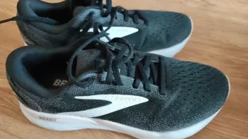 Used Brooks Sportschuhe Running Shoes