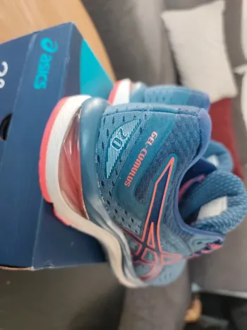 Used Asics Gel-Cumulus 20 bike — image 5 of 10